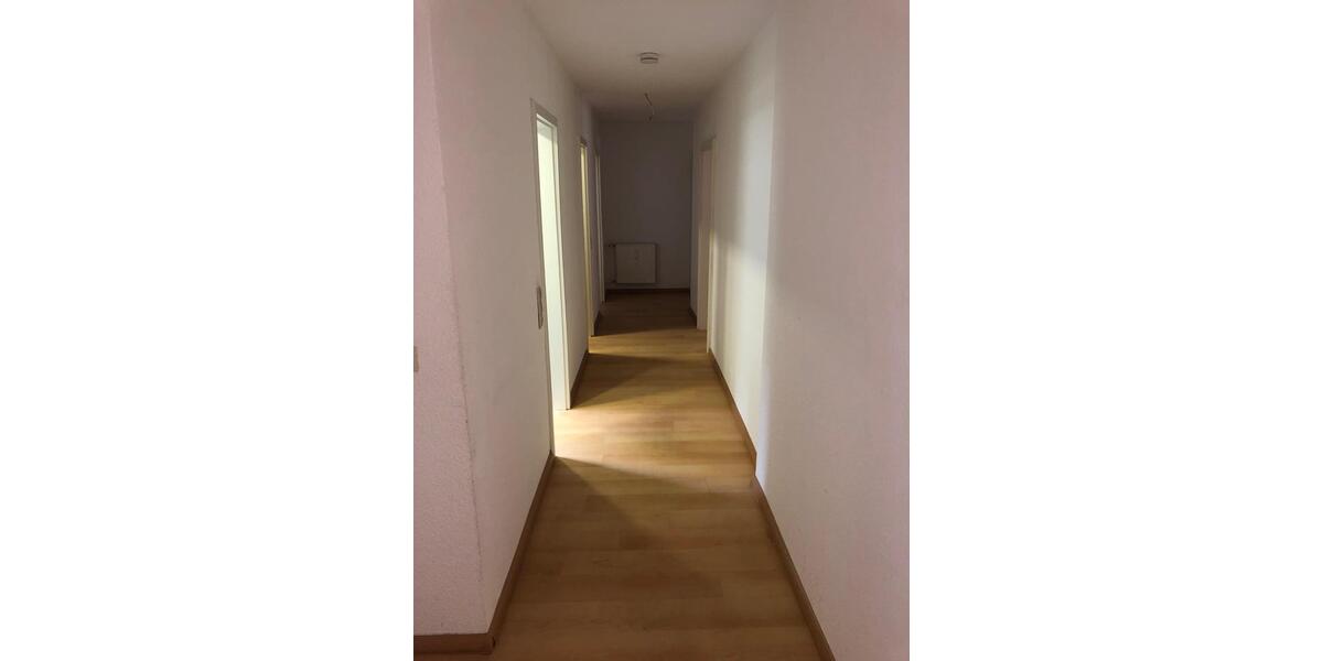 Erdgeschoßwohnung Suhl Aue 1 - 3 Zimmer, 70 m&sup2;, 565&euro; | Angebot:26687838