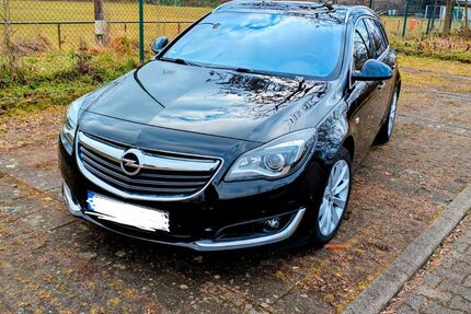 Opel Insignia 118.500 km 10.999 &euro; Karlsdorf-Neuthard 76689