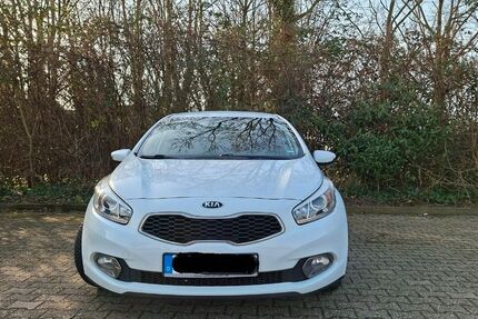 Kia ceed / Ceed 110.150 km 7.900 &euro; Grevenbroich 41515