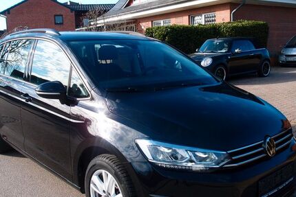 VW Touran 21.432 km 29.990 &euro; Braak 22145