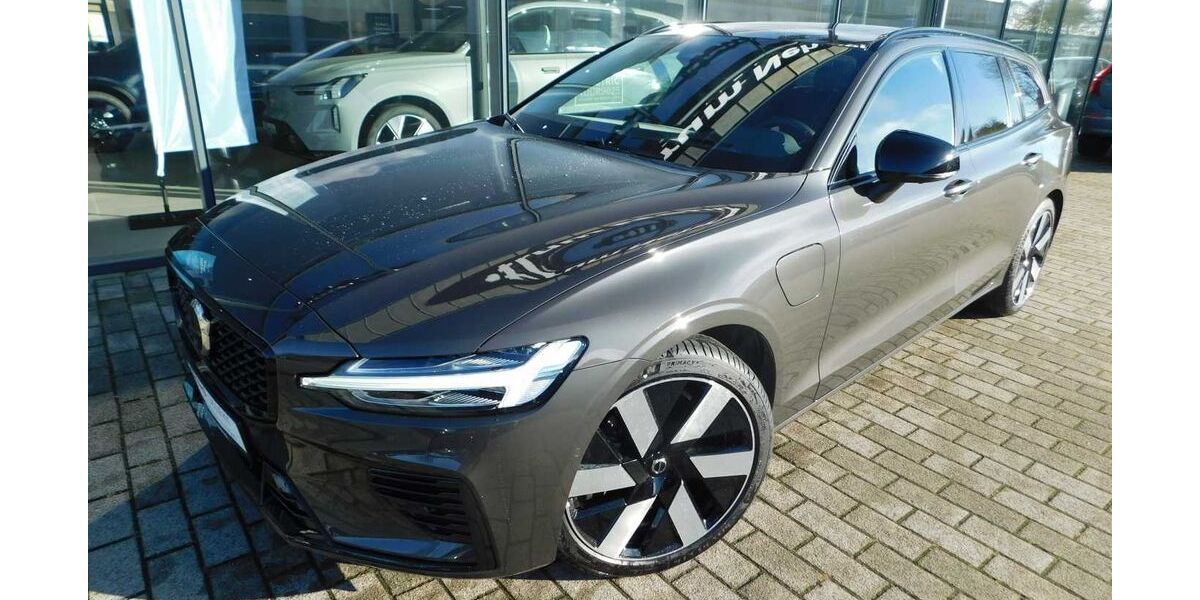 Volvo V60 19.950 km 47.900 € Flensburg 24941