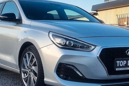 Hyundai i30 89.705 km 13.650 &euro; Duisburg 47178