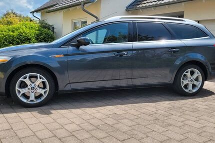 Ford Mondeo 234.000 km 3.333 &euro; Artern 06556