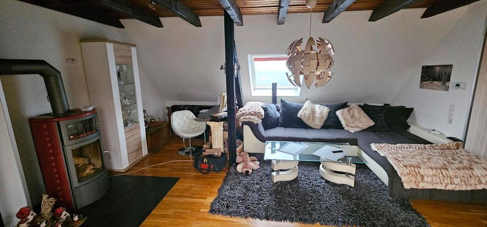 Dachgeschoßwohnung Remscheid Lüttringhausen - 3 Zimmer, 86 m&sup2;, 199.000&euro; | Angebot:24746271