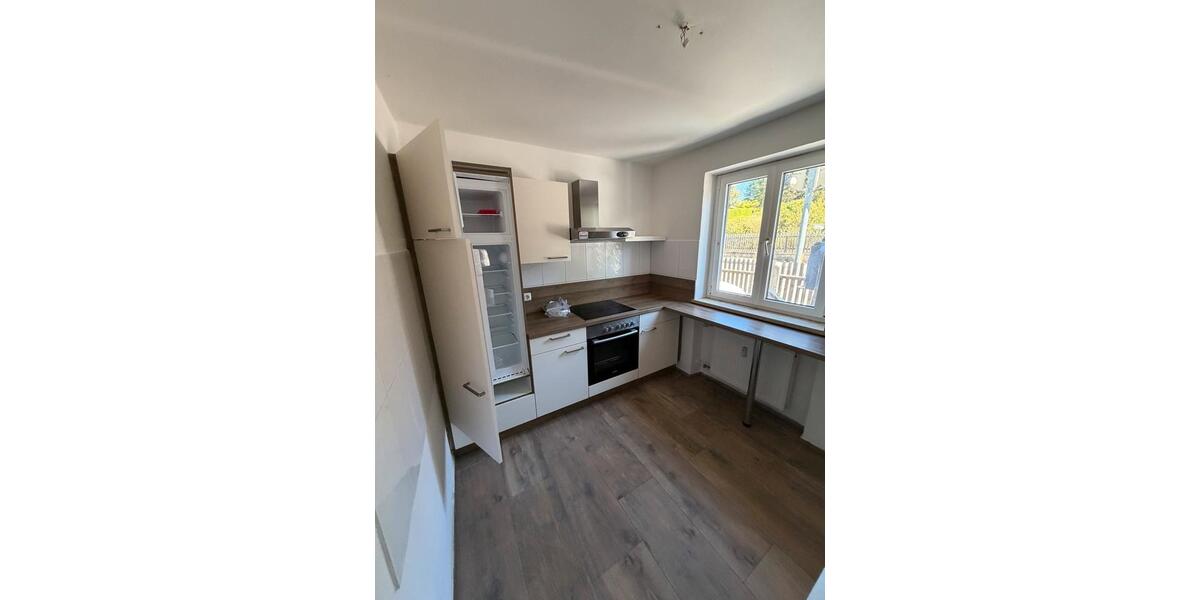 Erdgeschoßwohnung Murnau am Staffelsee - 3 Zimmer, 75 m&sup2;, 1.350&euro; | Angebot:26284492