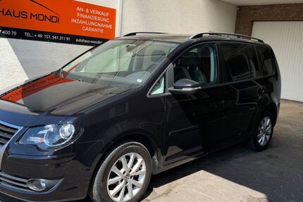 VW Touran 192.000 km 6.800 &euro; Möhnesee-Körbecke 59519