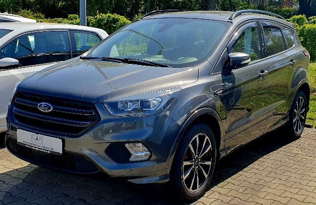 Ford Kuga 101.022 km 13.310 &euro; Wachtendonk 47669