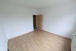 ++ schöne & günstige 3-Raum-Wohnung - großer Balkon mit Ausblick ins Grüne ++
