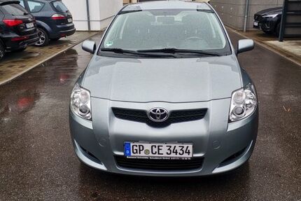 Toyota Auris 110.000 km 4.900 € Göppingen 73035