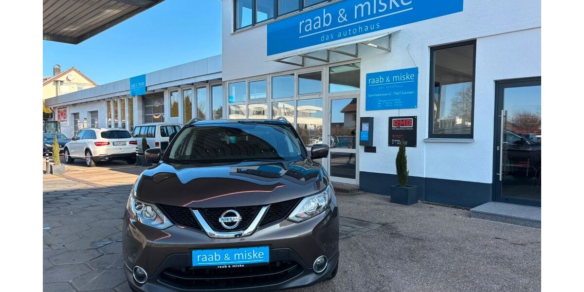 Nissan Qashqai 98.700 km 12.490 &euro; Essingen 73457