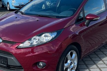 Ford Fiesta 110.000 km 2.900 &euro; Kodersdorf 02923