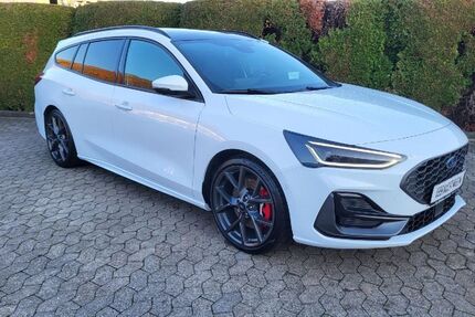 Ford Focus 16.054 km 36.600 &euro; Bad Neuenahr 53474