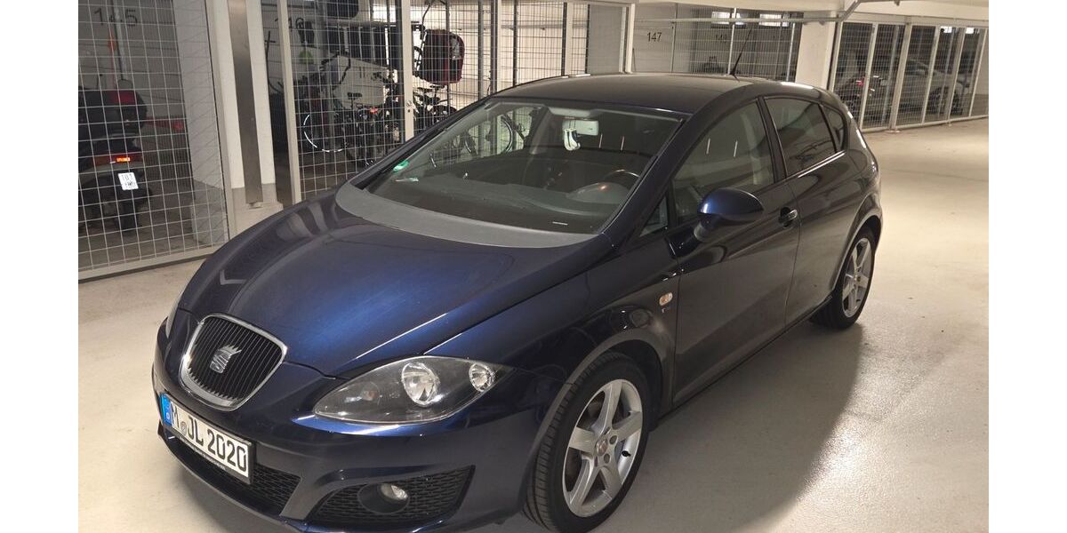 Seat Leon 92.500 km 7.500 &euro; München 80339