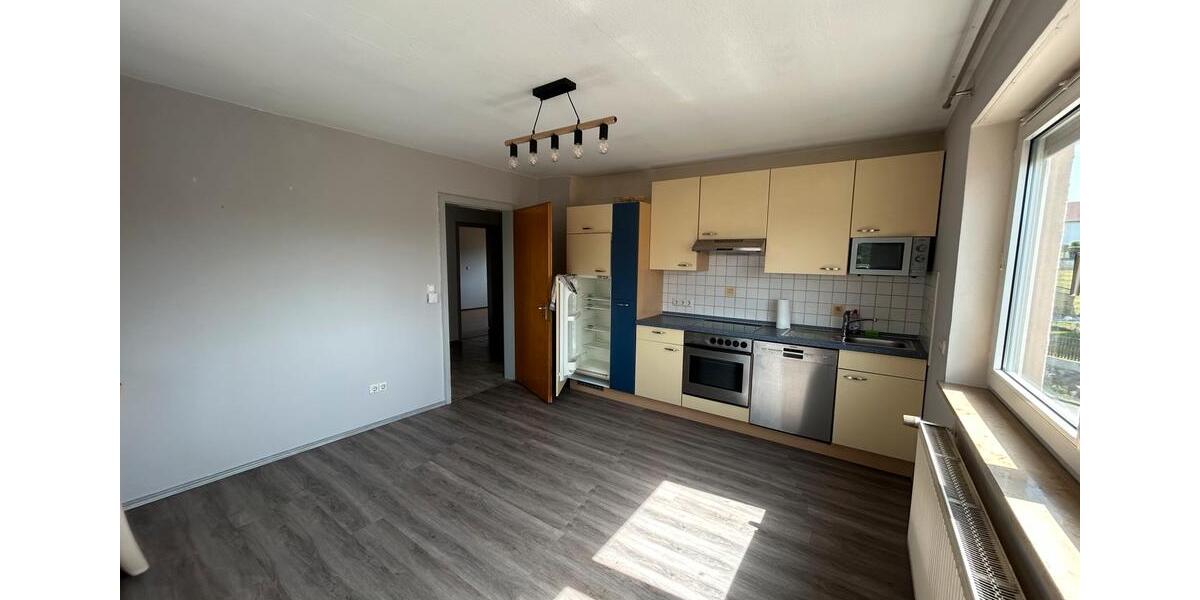 Dachgeschoßwohnung Mitteleschenbach - 3 Zimmer, 85 m&sup2;, 600&euro; | Angebot:26700379
