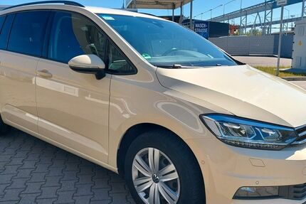 VW Touran 190.226 km 19.699 &euro; Leipzig 04328