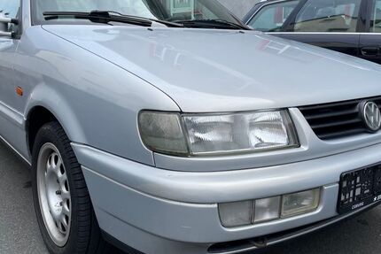 VW Passat 137.900 km 5.250 &euro; Dörfles-Esbach 96487