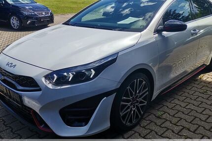 Kia pro ceed / ProCeed 20.450 km 26.499 &euro; Freiberg 09599