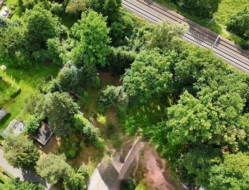 Grundstück zu verkaufen in Chemnitz 180.000 € 1137 m²