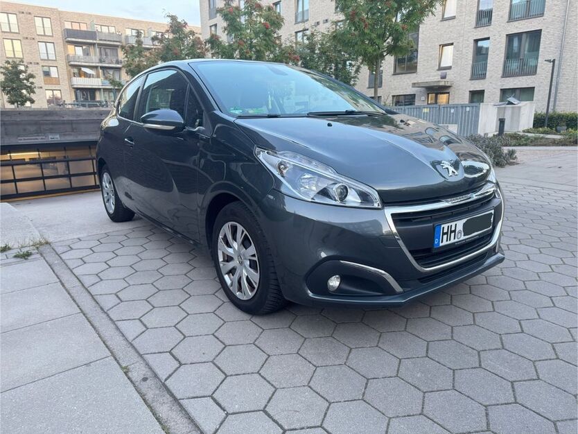 Peugeot 208 107.800 km 6.350 € Hamburg 22159