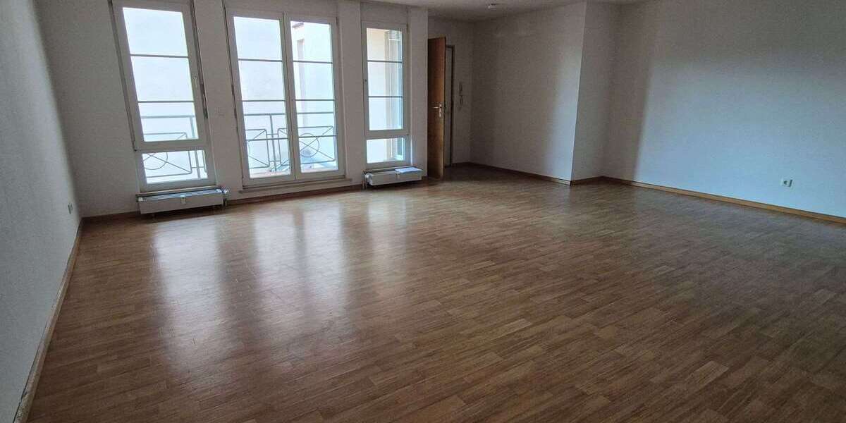 Etagenwohnung Steinen Höllstein - 3 Zimmer, 90 m&sup2;, 850&euro; | Angebot:25343715