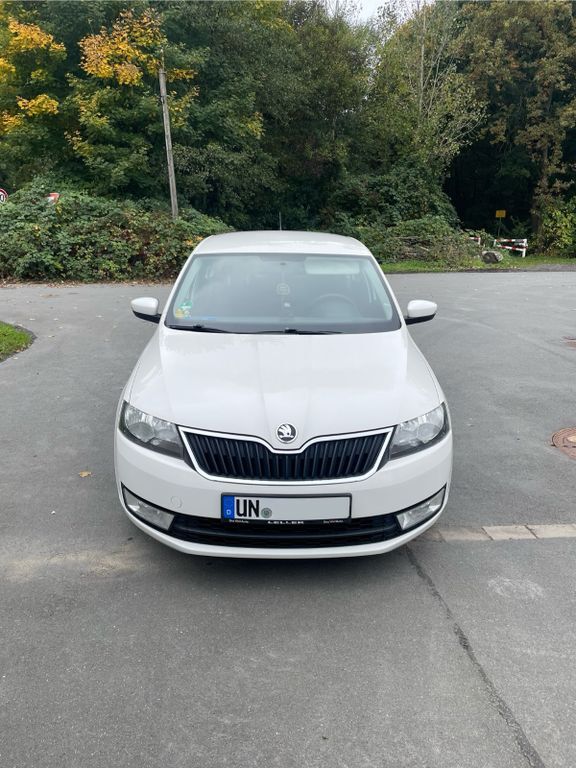 Skoda Rapid 218.000 km 4.900 € Lünen 44536