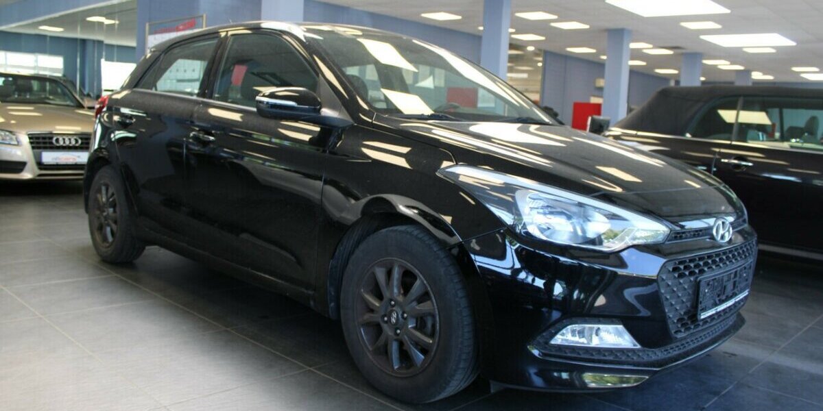 Hyundai i20 1.2 5-Türig - Klima - SHZ - 83.709 km 8.980 &euro; Euskirchen 53881