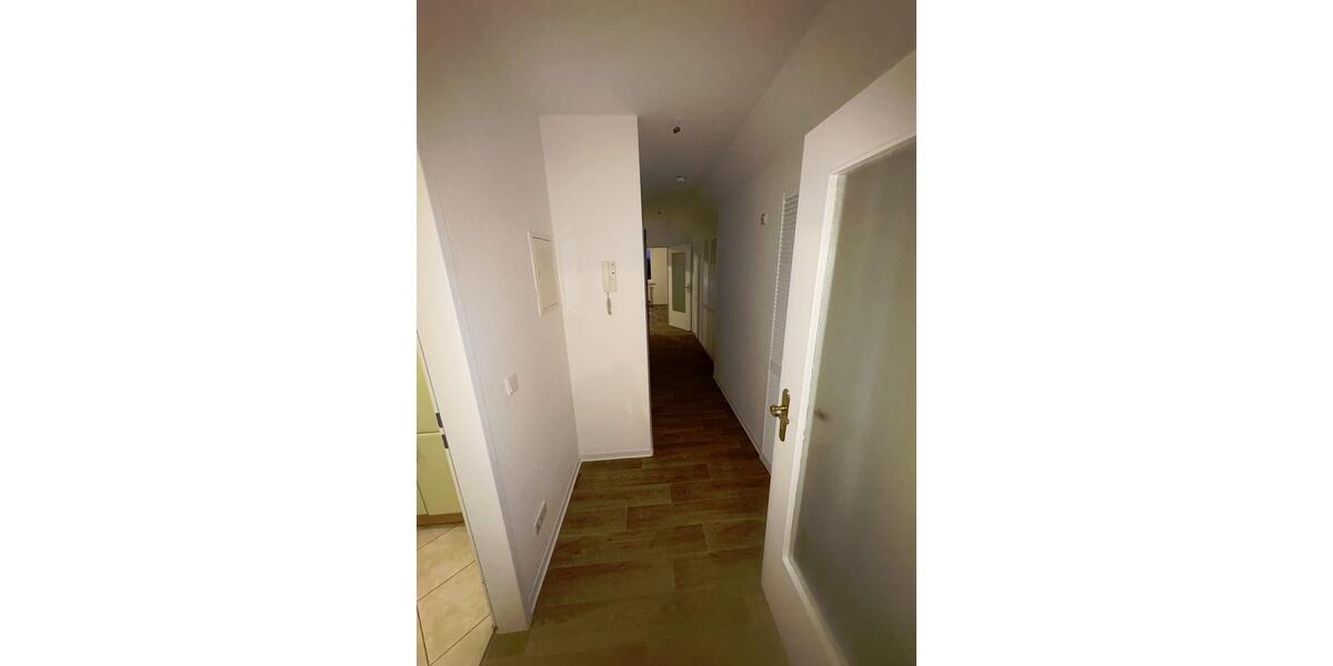 Dachgeschoßwohnung Niemegk - 2 Zimmer, 60 m&sup2;, 510&euro; | Angebot:25104358