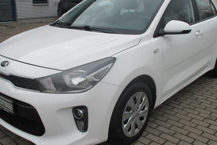 Kia Rio 29.290 km 11.490 &euro; Memmingen 87700