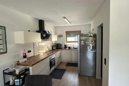 Haus Gießen Allendorf - 6.5 Zimmer, 180 m&sup2;, 545.000&euro; | Angebot:26123715