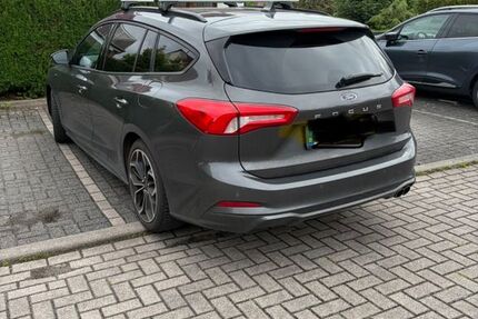 Ford Focus 94.700 km 11.500 &euro; Salzatal 06198