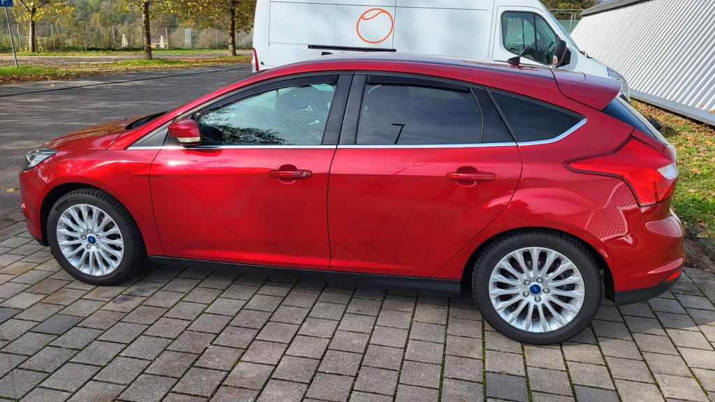 Ford Focus 201.000 km 4.800 &euro; Waldshut-Tiengen 79761