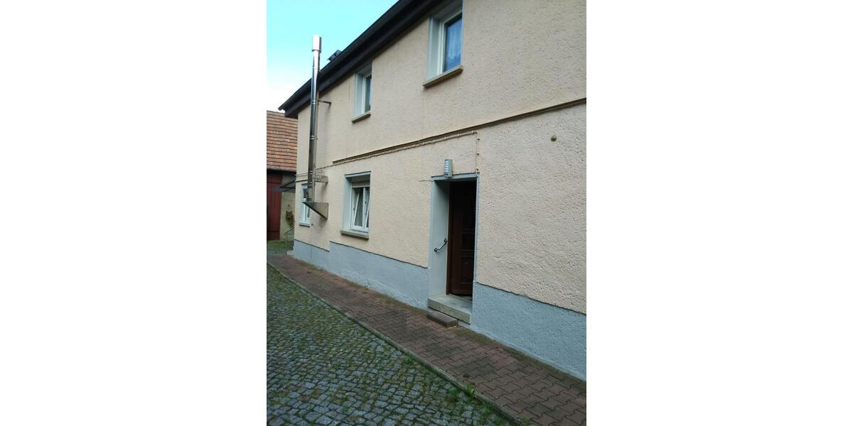 Einfamilienhaus Buttstädt - 8 Zimmer, 127 m&sup2;, 78.500&euro; | Angebot:27148065