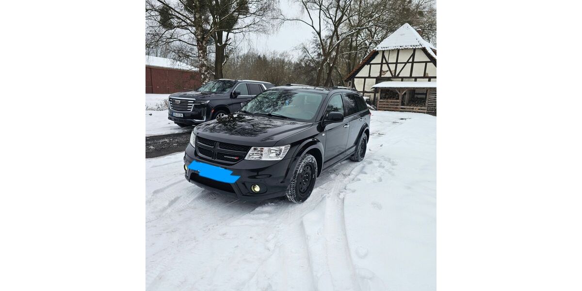 Dodge Journey 102.000 km 12.900 &euro; Uslar 37170