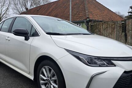Toyota Corolla 3.000 km 22.350 &euro; Hamburg 21079