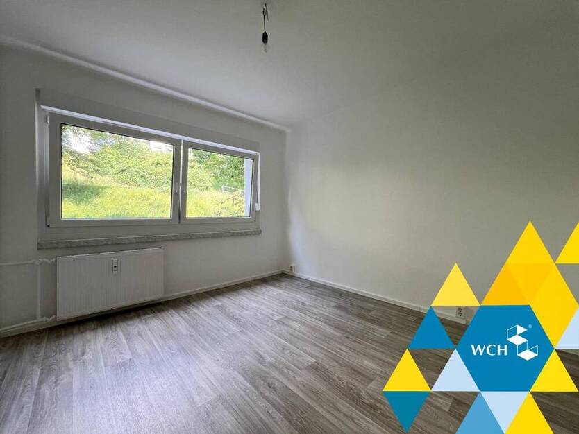 3-RaumWohnung im Grünen - Außenjalousien an allen Fenstern inklusive!