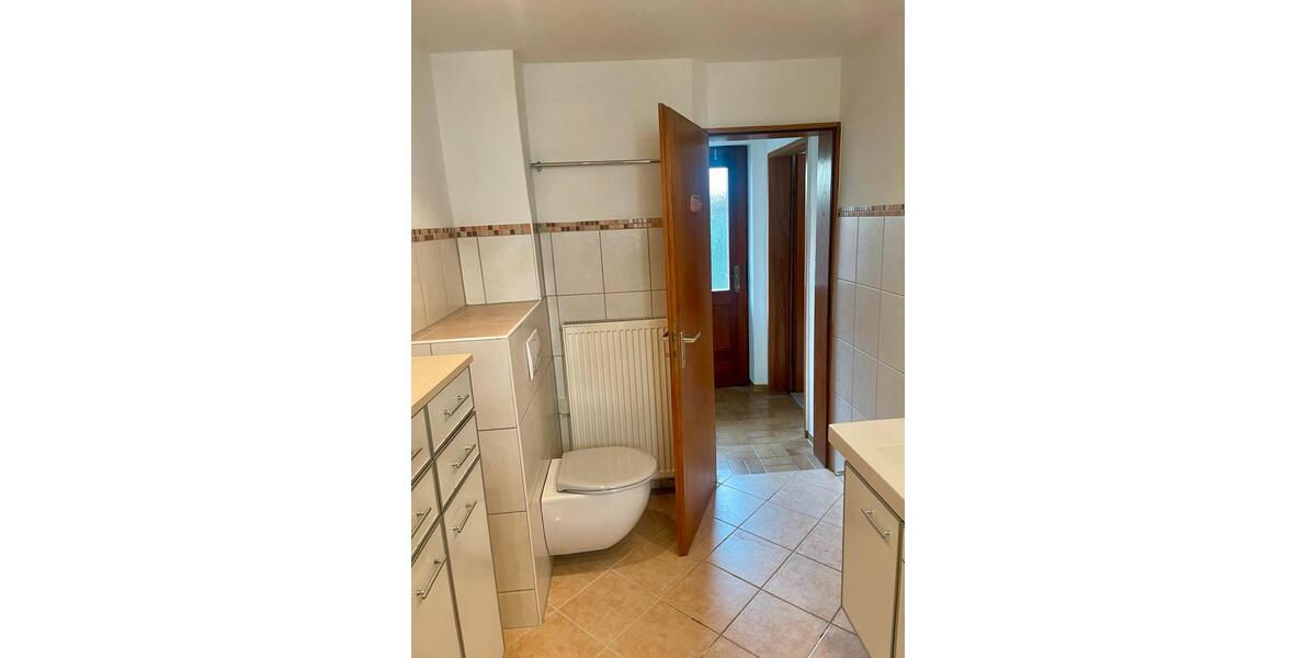 Einfamilienhaus Maßbach - 3.5 Zimmer, 135 m&sup2;, 750&euro; | Angebot:22034646