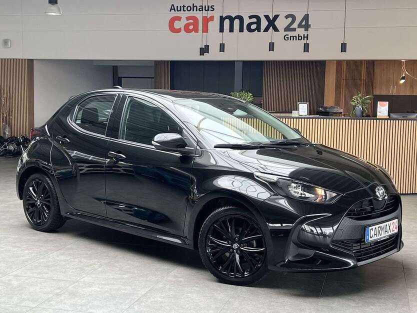 Toyota Yaris 16.100 km 16.440 € Cadolzburg 90556