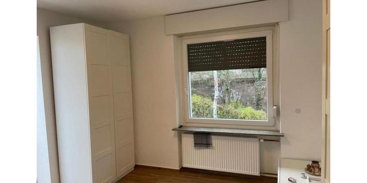 Etagenwohnung Bonn Hardtberg - 4 Zimmer, 100 m&sup2;, 950&euro; | Angebot:25932372