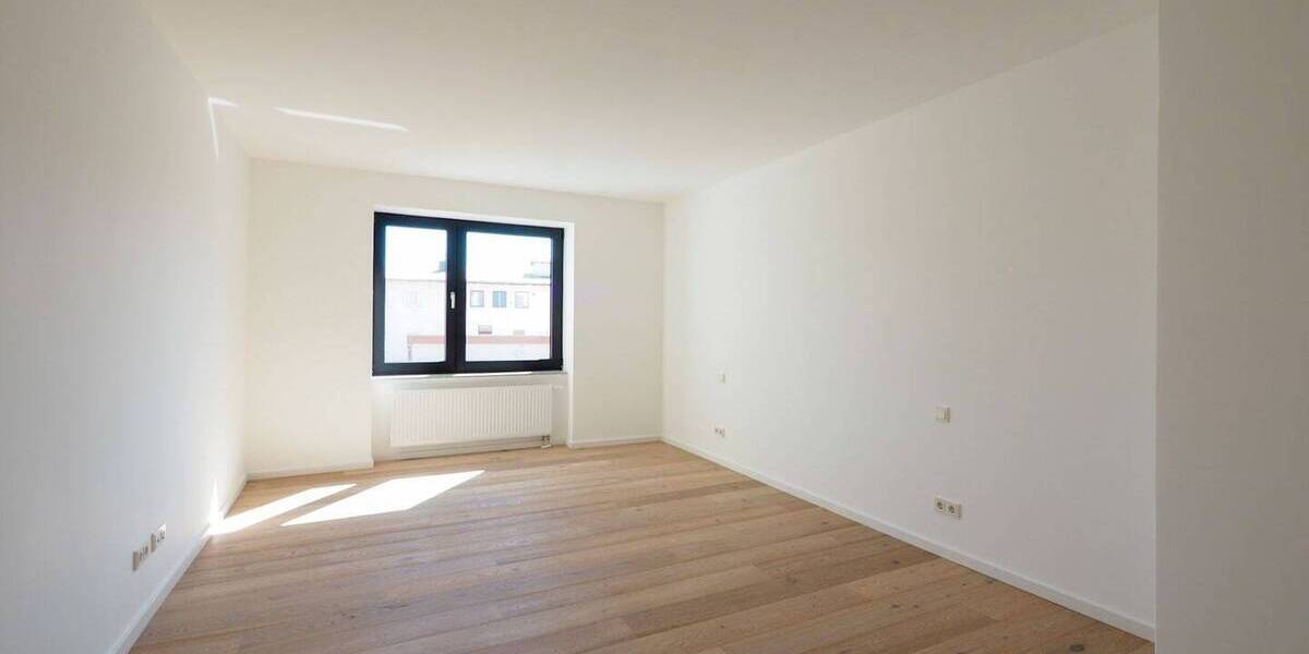 Etagenwohnung Saarbrücken St Johann - 3 Zimmer, 142 m&sup2;, 549.000&euro; | Angebot:26879129