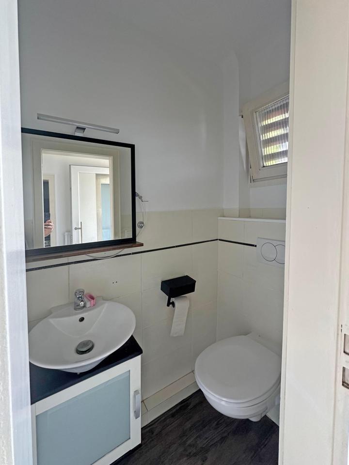 Wulfsdorf - renoviertes, kleines Reihenhaus mit Garten, Terrasse und Garage in Ostsee Nähe für max. 3 Personen!