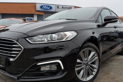 Ford Mondeo 39.600 km 20.988 € Niesky 02906