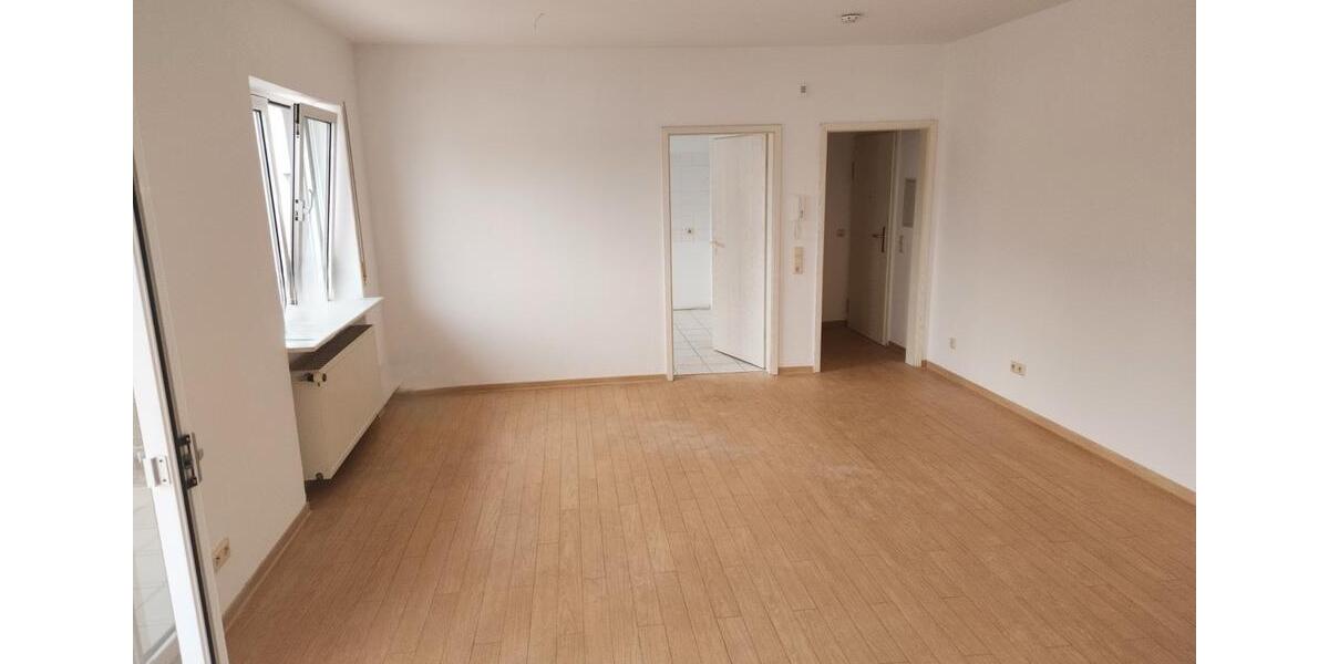 Etagenwohnung Nohfelden - 3 Zimmer, 90 m&sup2;, 954&euro; | Angebot:26197347