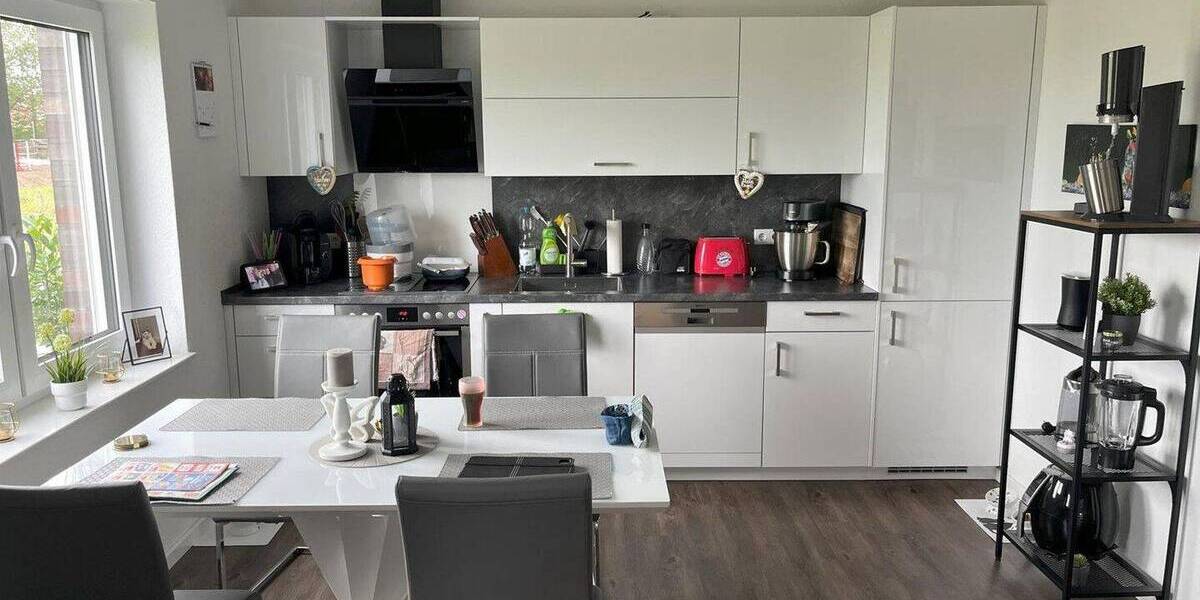 Etagenwohnung Ovelgönne Großenmeer - 3 Zimmer, 74 m&sup2;, 700&euro; | Angebot:25978517