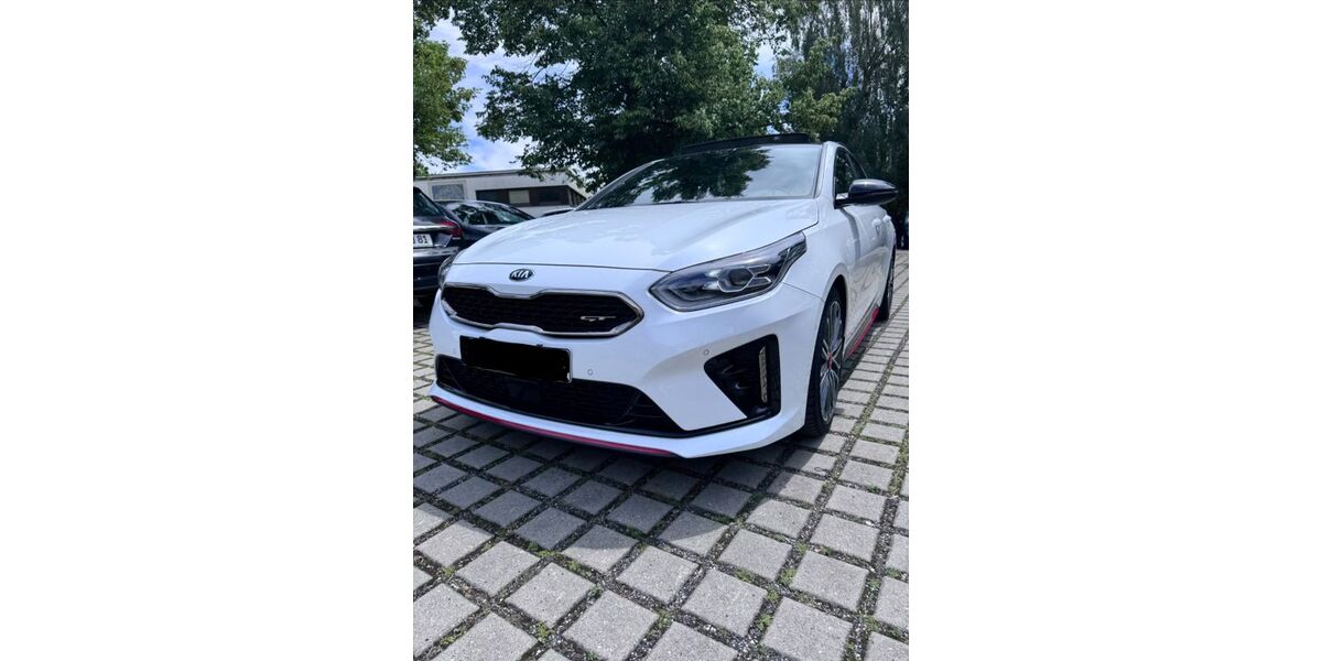 Kia pro ceed / ProCeed 68.000 km 23.700 &euro; Amberg 92224