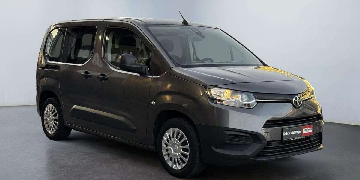 Toyota Proace 27.980 km 17.900 &euro; Gundelsheim 74831