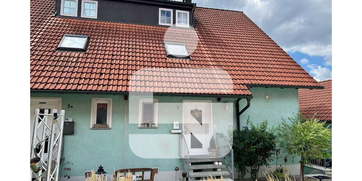 Einfamilienhaus Wachenroth - 5 Zimmer, 130 m&sup2;, 350.000&euro; | Angebot:24362432
