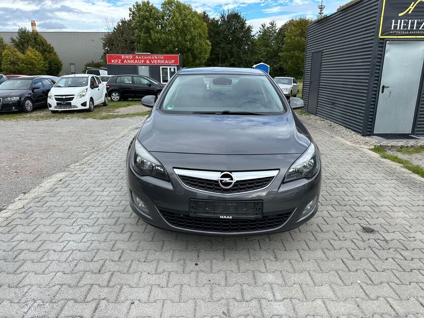 Opel Astra 321.000 km 2.450 € Augsburg 86167