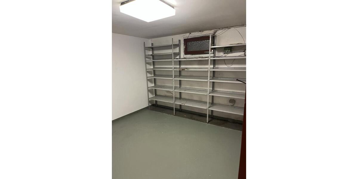 Reihenhaus Kassel Nordshausen - 7 Zimmer, 147 m&sup2;, 290.000&euro; | Angebot:27085351
