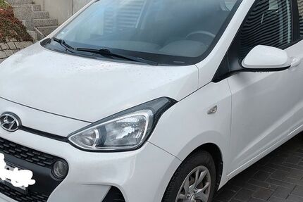Hyundai i10 88.000 km 7.599 &euro; Maasbüll 24975