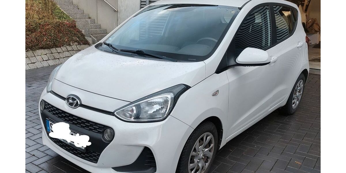 Hyundai i10 88.000 km 7.599 &euro; Maasbüll 24975